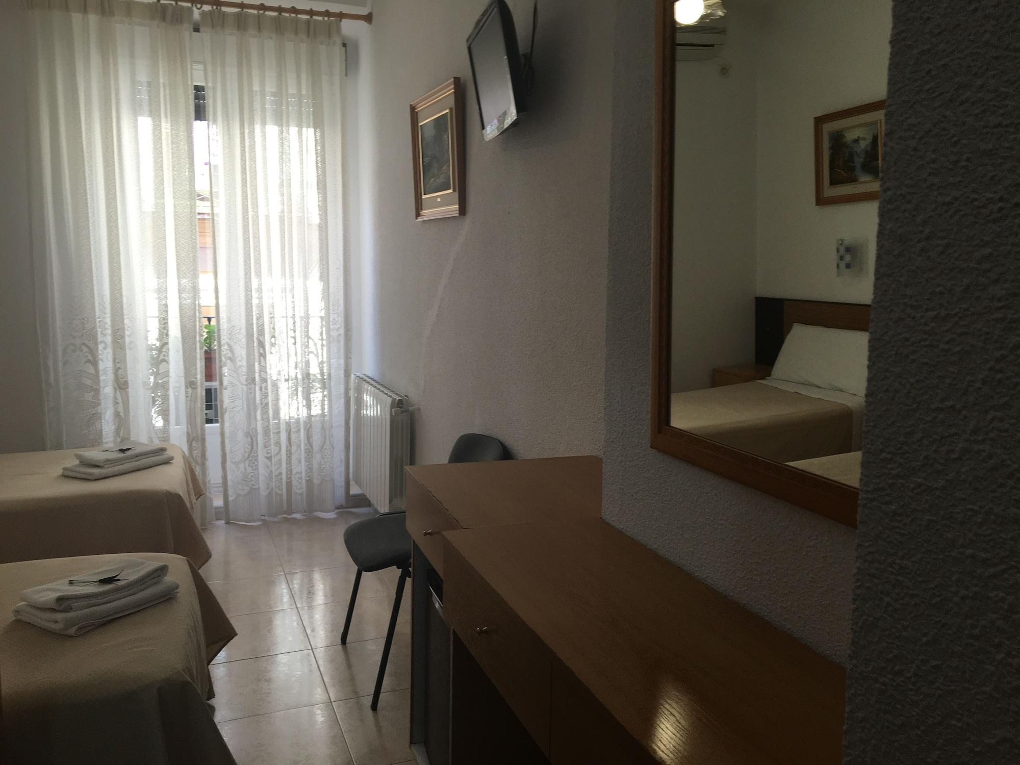 Hostal Lido Madrid Buitenkant foto