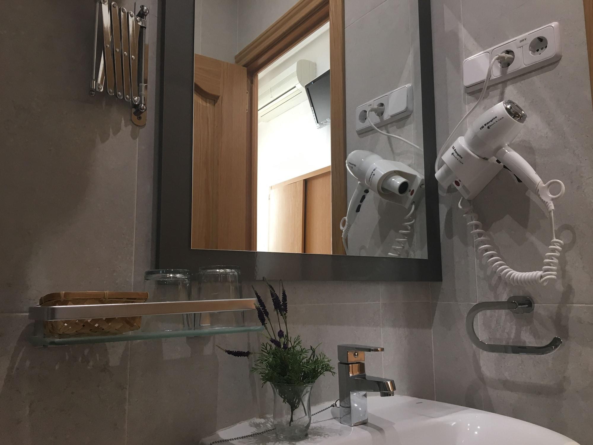 Hostal Lido Madrid Buitenkant foto