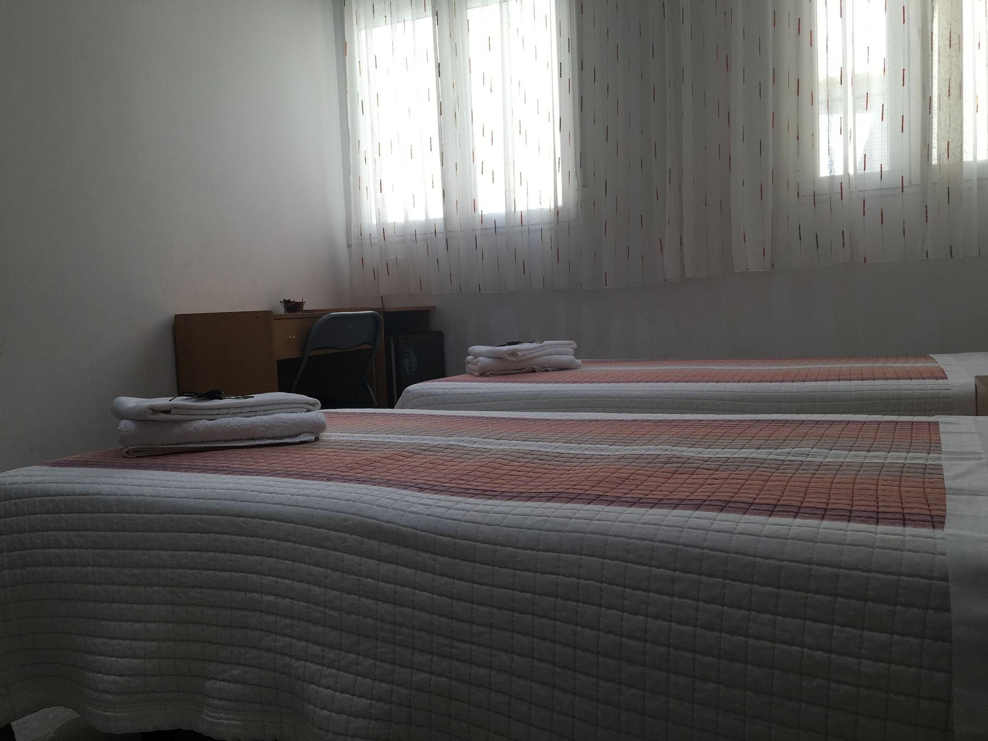 Hostal Lido Madrid Buitenkant foto